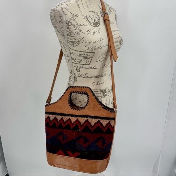 AztecInspired Handbag with Leather and Woven Textile Design - Picture 2 of 13